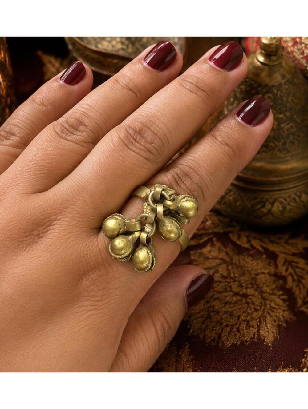 Vintage India Dangle Ring Size 8.5 | Statement Gold Tone Cha Cha Exotic Jewelry